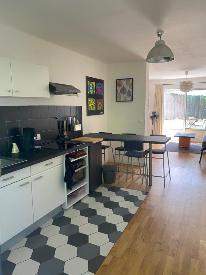 Grand Studio De 38M2 Et Cour Independante De 25M2 Dont Wifi Et Netflix Apartment Montpellier Exterior foto
