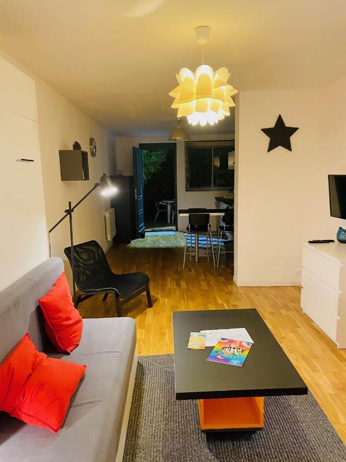 Grand Studio De 38M2 Et Cour Independante De 25M2 Dont Wifi Et Netflix Apartment Montpellier Exterior foto