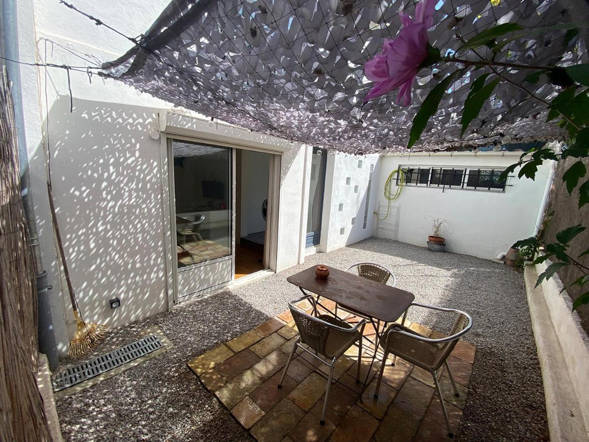 Grand Studio De 38M2 Et Cour Independante De 25M2 Dont Wifi Et Netflix Apartment Montpellier Exterior foto